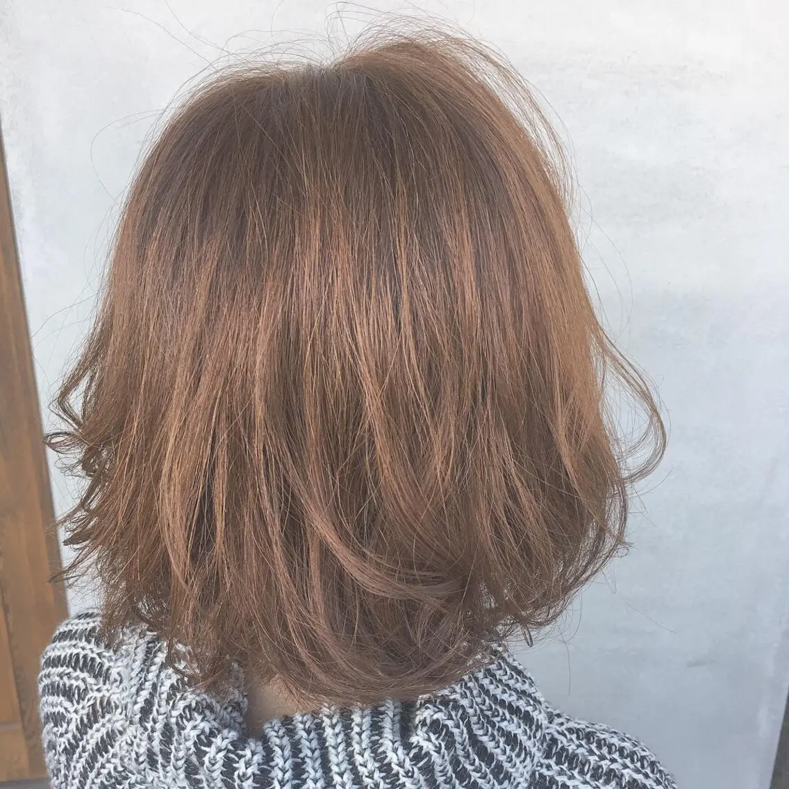 ミディアム カラー ture by gladのヘアスタイル