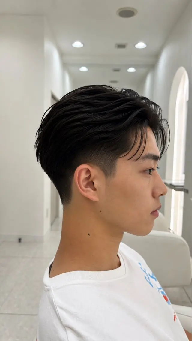メンズ センターパート FORCE 青木明日翔のヘアスタイル