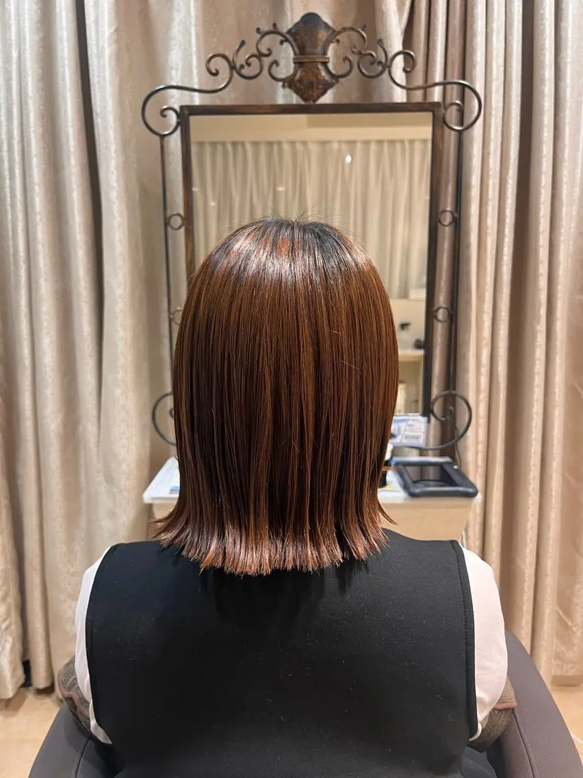 ミディアム ボブ 外ハネヘア 野村 佳蓮のヘアスタイル