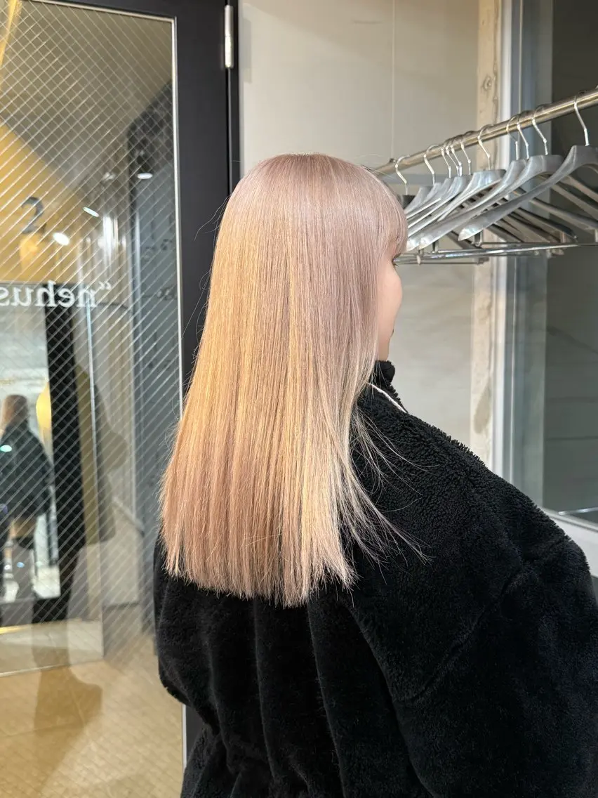 ミディアム カラー ベージュカラー ホワイトベージュ ヘアカラー 【🥀履歴修正🥀】 ハイトーン職人/拓真のヘアスタイル