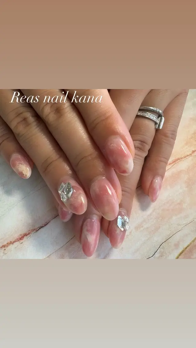 ネイル 持ち込み Reas nail kanaのネイルデザイン