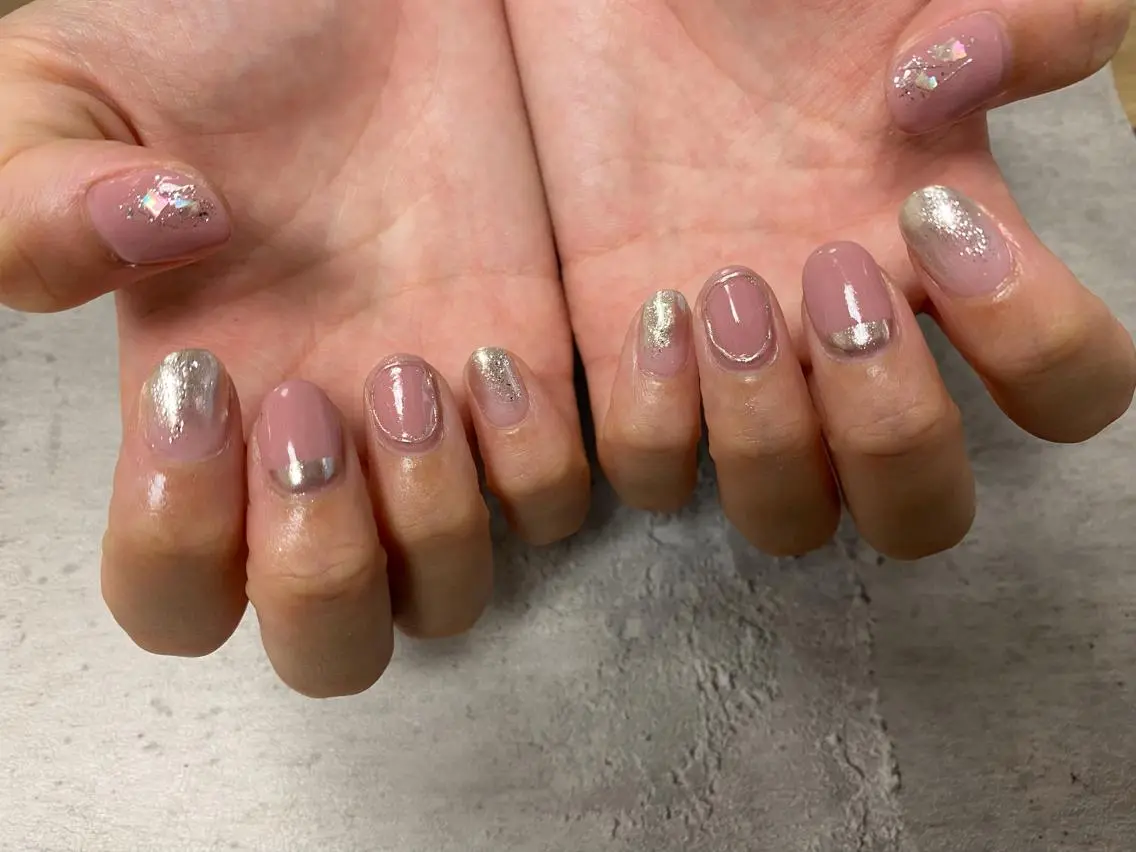 ネイル mogunail &blowのネイルデザイン