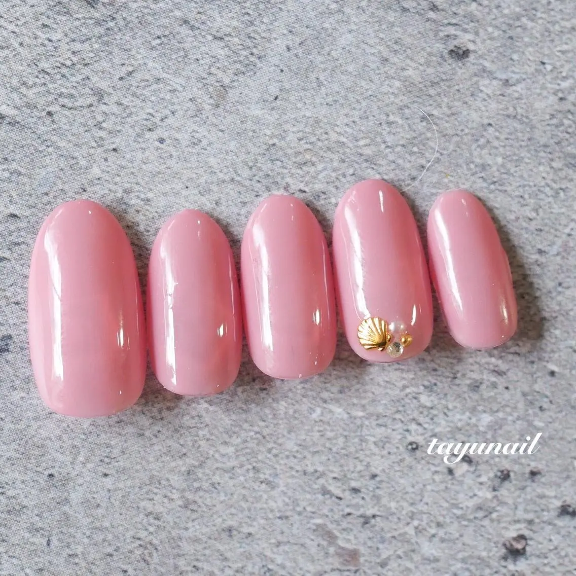 ネイル アートネイル ジェルネイル マグネットネイル ニュアンスネイル ワンカラーネイル ハンドネイル ネイルサロン 【たゆnail】のネイルデザイン
