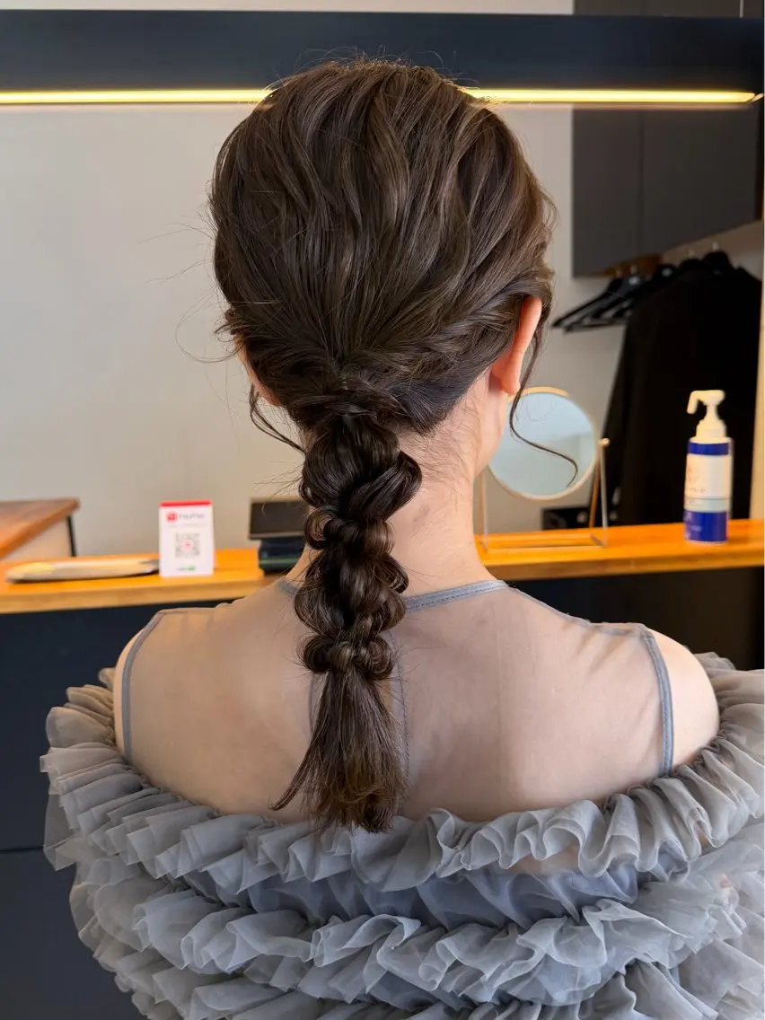 ヘアアレンジ ヘアセット 🎀透明感 カラーHiROEのヘアスタイル