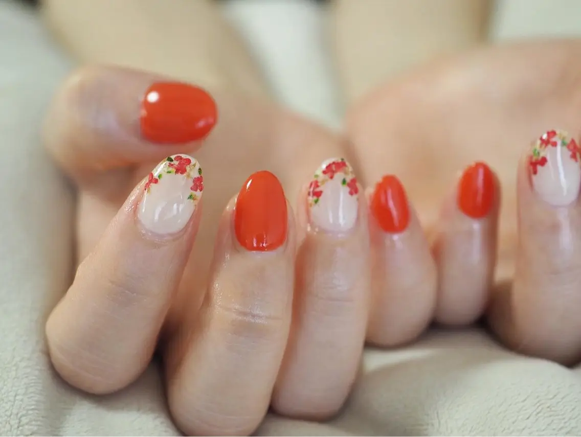 ネイル AKIHCOT NAILSのネイルデザイン