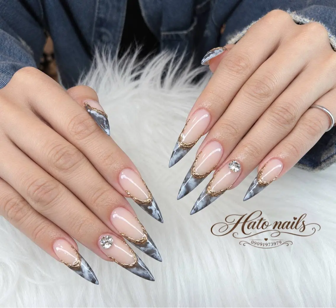 ロング 韓国風ヘア ロング Hato Nailsのネイルデザイン