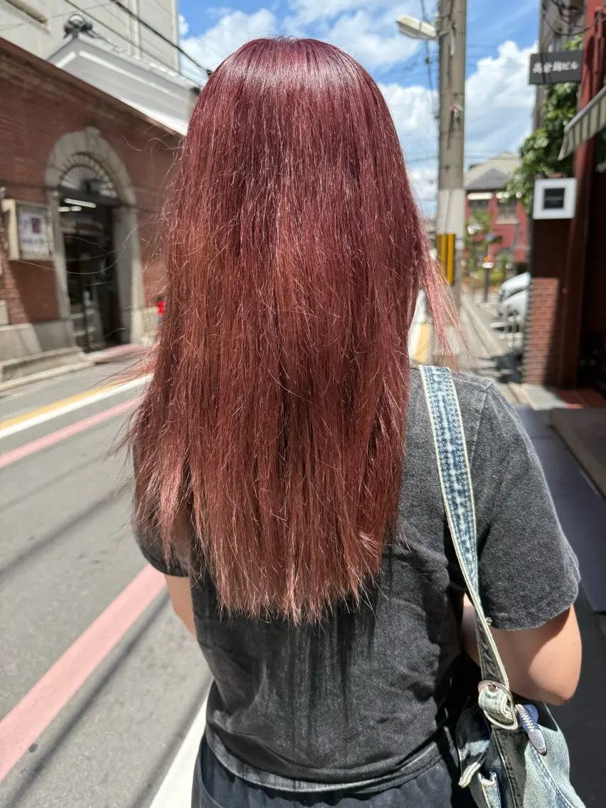 カラー ブリーチ レッドカラー OXCREATION Hinaのヘアスタイル