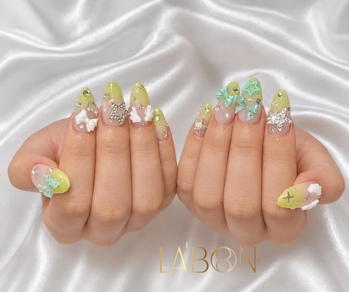 ネイル アートネイル ジェルネイル キラキラネイル 韓国ネイル ロングネイル Labon Nails Artのネイルデザイン