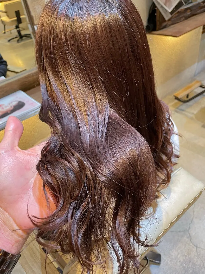 ロング カラー カット ヘアカラー トリートメント putri 副店長 岸本 拓真のヘアスタイル