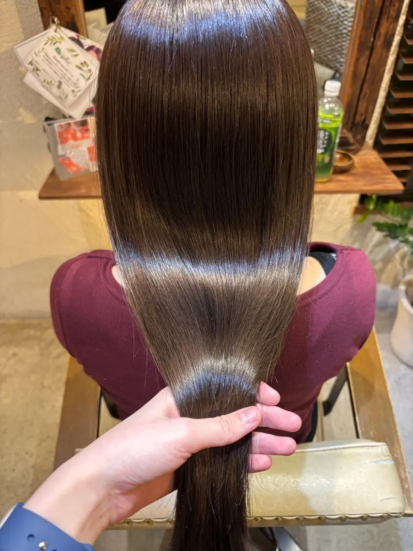 〈大人気メニュー🫧イルミナカラー🫧〉イルミナカラー➕キューティクルケアトリートメントの写真