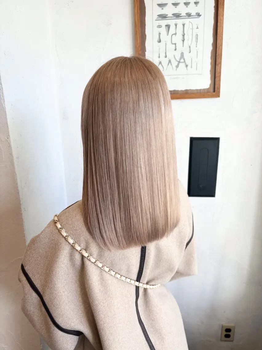 ロング カラー Babylone hair&makeのヘアスタイル