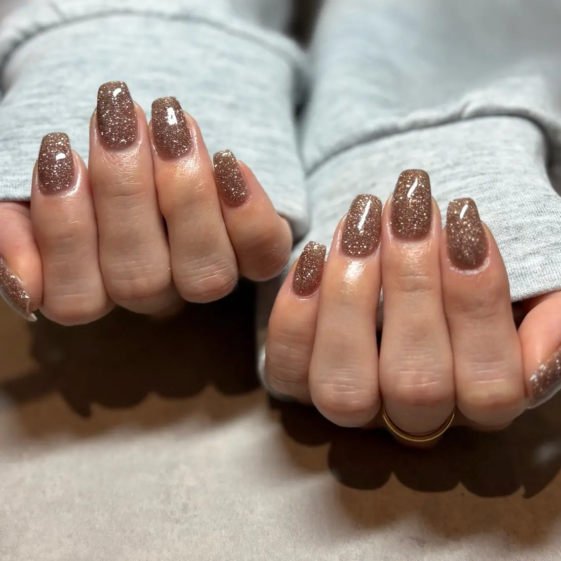 ネイル フラッシュネイル ラメ(グリッター) マグネットネイル ワンカラーネイル シンプルネイル ハンドネイル Cherie mu ✦.*miyoのネイルデザイン