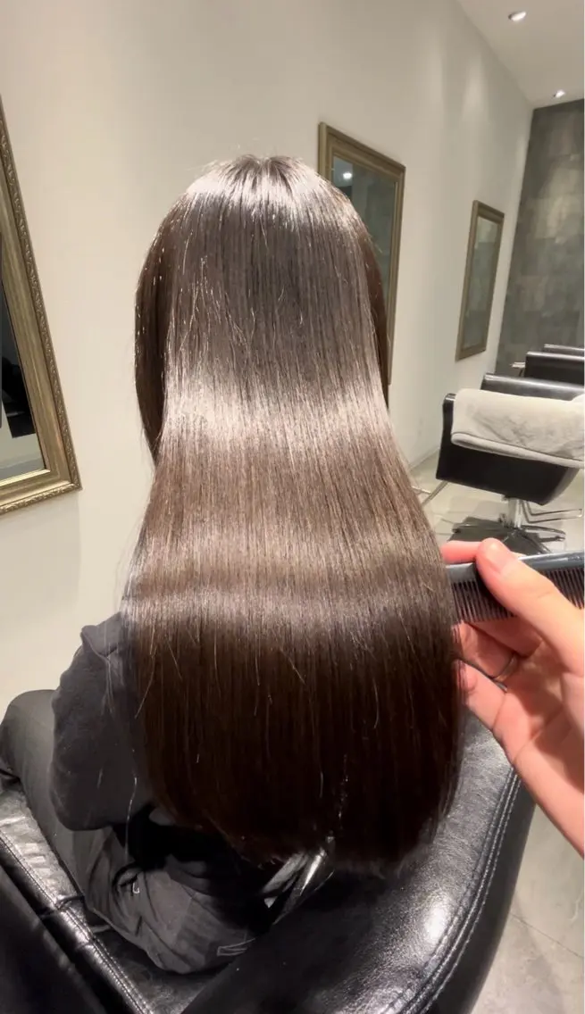 ロング カット ヘアカラー トリートメント 髪質改善特化🫧 梶川　歩哉のヘアスタイル