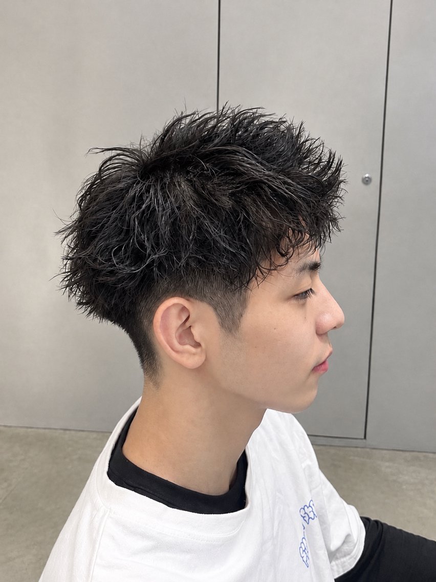 ショート パーマ メンズ メンズパーマ スパイキーショート ショートヘア カット パーマ メンズ特化🔥 金子直斗のヘアスタイル