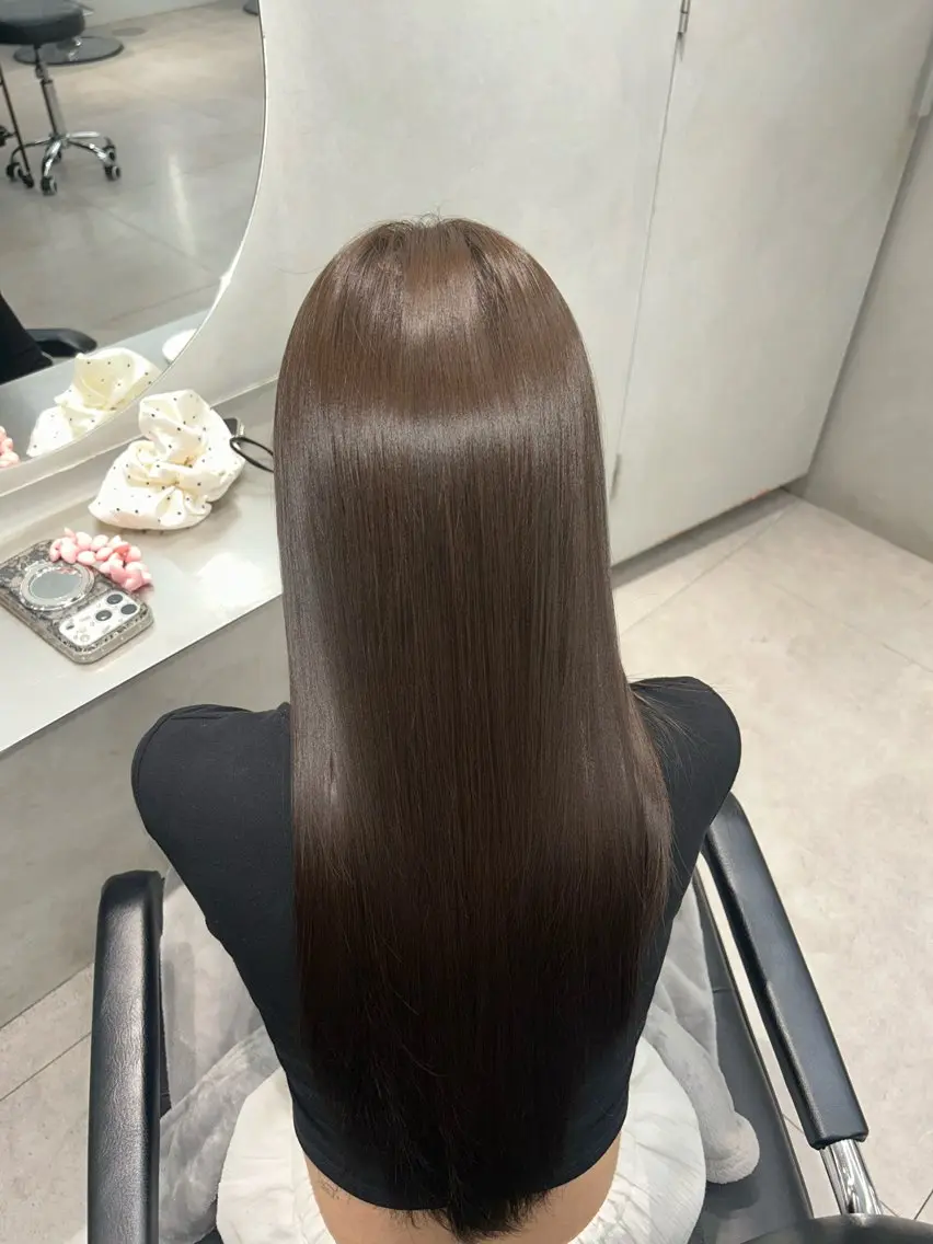 ロング kotone🤍 グレージュのヘアスタイル