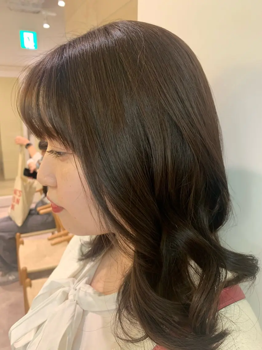 ミディアム カラー ベージュカラー ブラウンカラー ヘアカラー 🫧 みゆ🫧のヘアスタイル