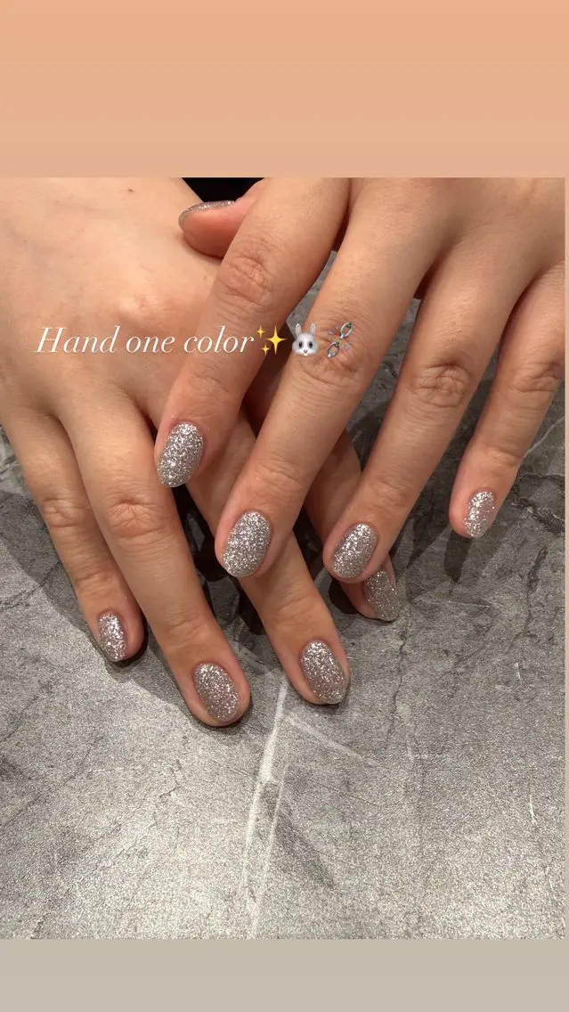ネイル キラキラネイル ワンカラーネイル ungu  Ami 🎀✨️のネイルデザイン