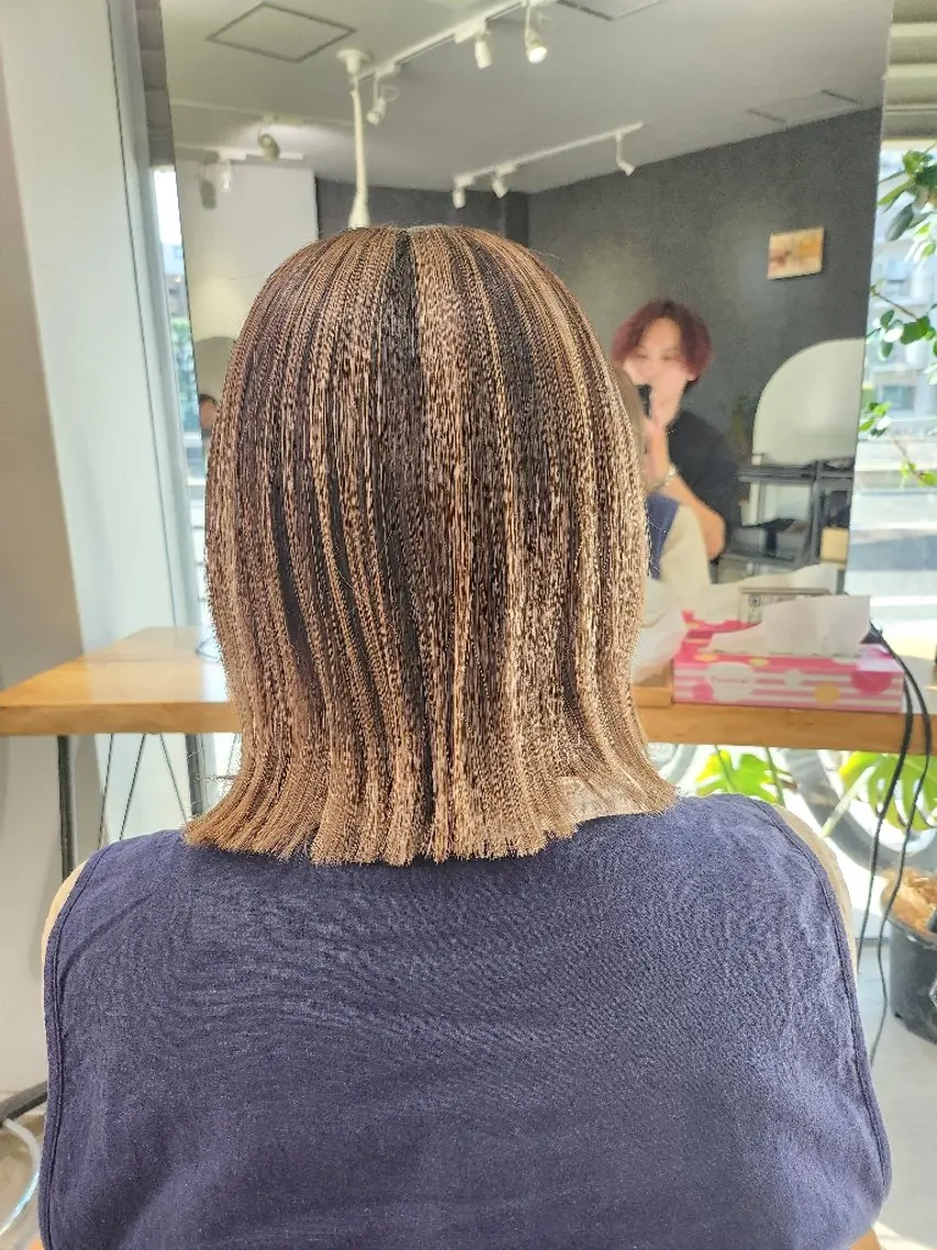 ショート レイヤーカット 金田 拓也のヘアスタイル