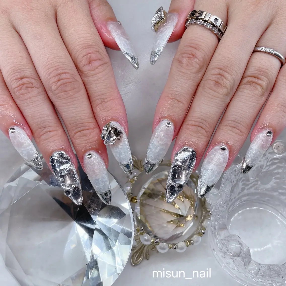 ネイル アートネイル オーロラネイル チークネイル 長さ出し フラッシュネイル misun_ nailのネイルデザイン