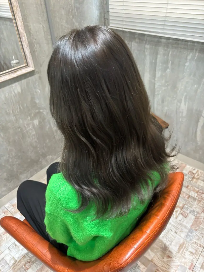 セミロング カラー ヘアカラー botan🪷☆*。 レ ナのヘアスタイル