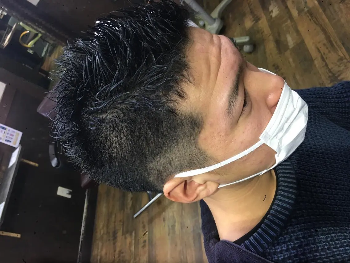 ショート メンズ モヒカン ソフトモヒカン ツーブロック 刈り上げ ショートヘア Loob.TOKYO MIYA🌈のヘアスタイル