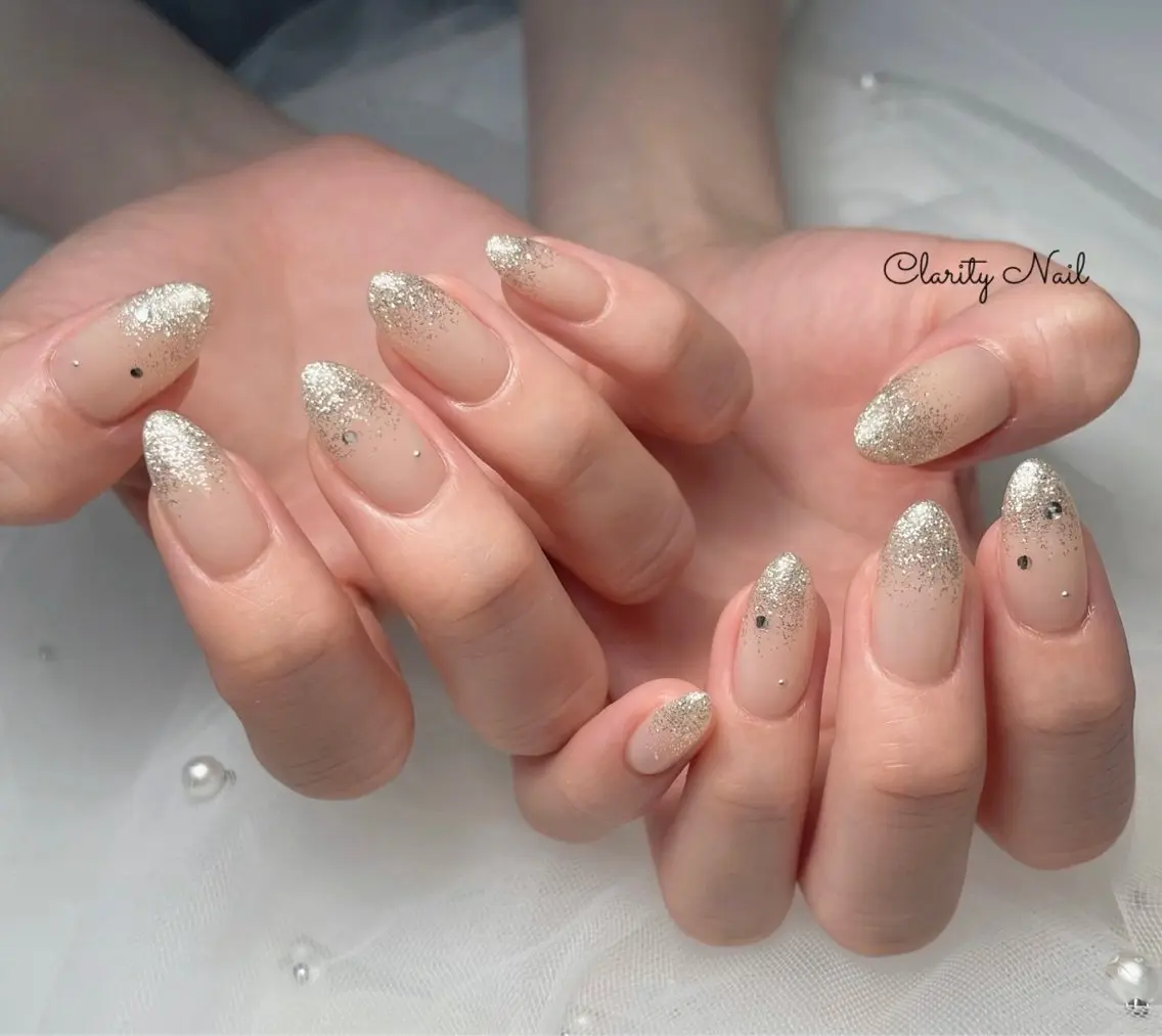 ネイル グラデーション ラメ(グリッター) ラメグラデーション ハンドネイル Clarity Nailのネイルデザイン