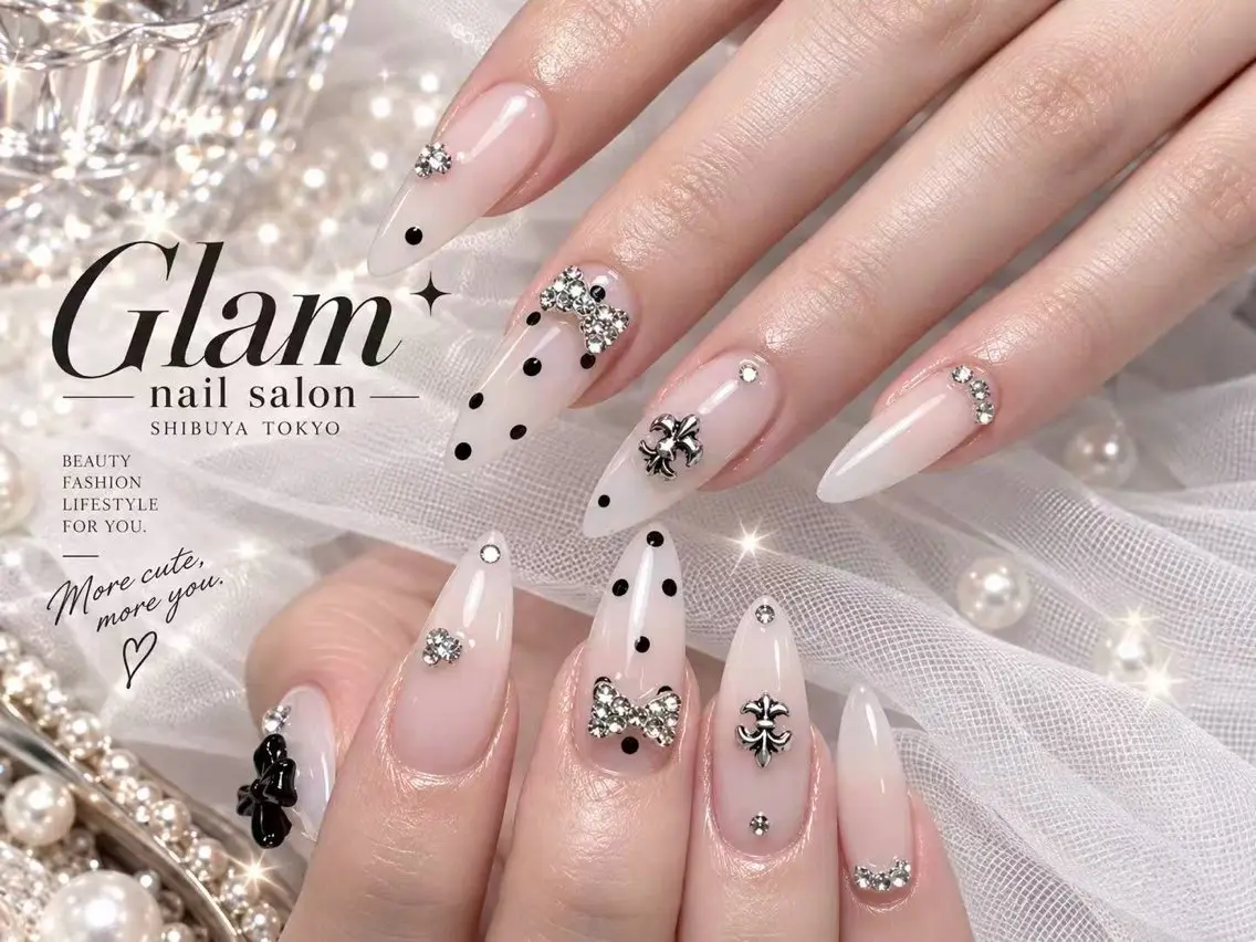 ネイル ハンドネイル エツメ💅 長さ出し🎀デザインのネイルデザイン