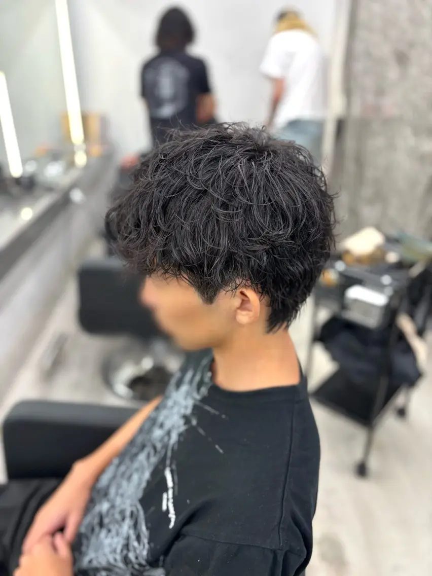 パーマ メンズ カット パーマ 山田 瑛司のヘアスタイル
