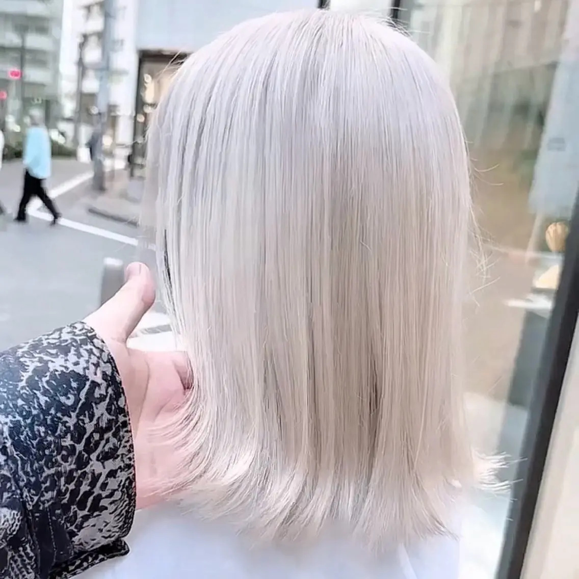 ケアブリーチ＋うる艶カラーの写真
