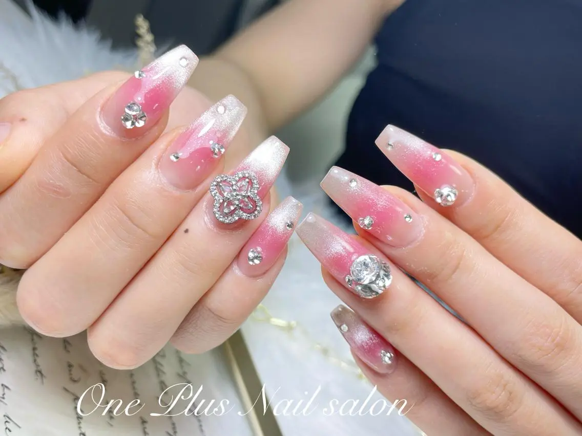 ネイル ハンドネイル ハンドケア One Plus Nail Salonのネイルデザイン