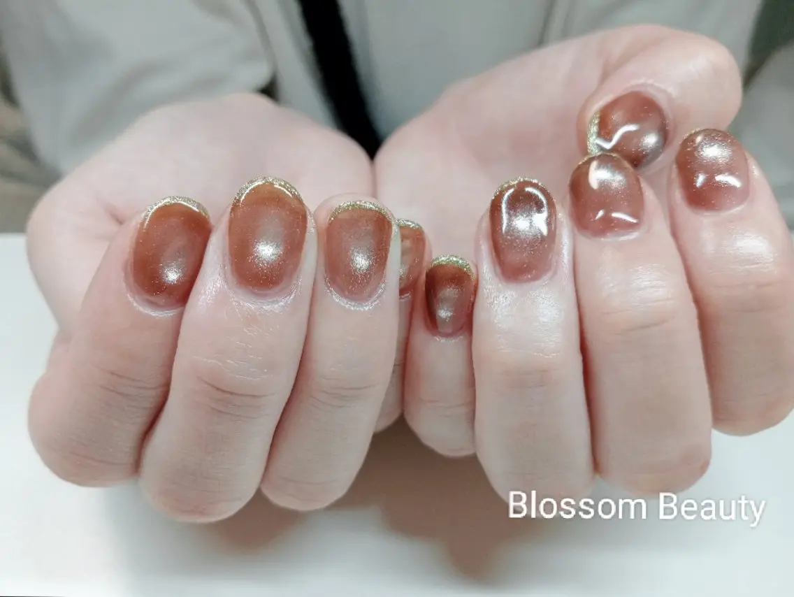 ネイル フレンチネイル マグネットネイル Blossom Beauty eriのネイルデザイン