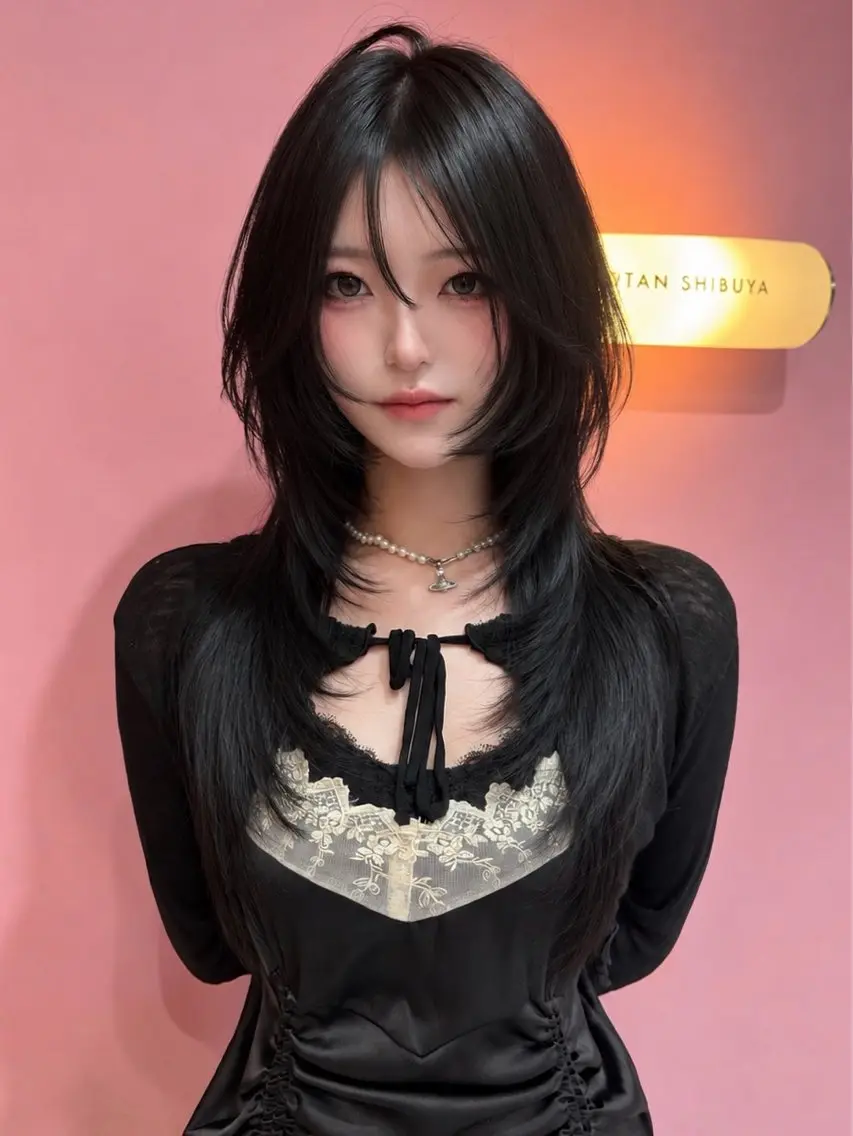 ロング カラー カット みうる🎀透明感艶髪 🫧レイヤーカットのヘアスタイル