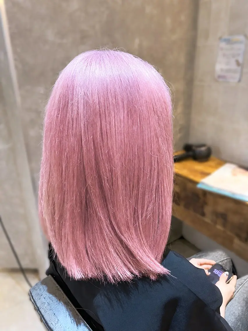 ミディアム ヘアカラー ハシモト ミオのヘアスタイル