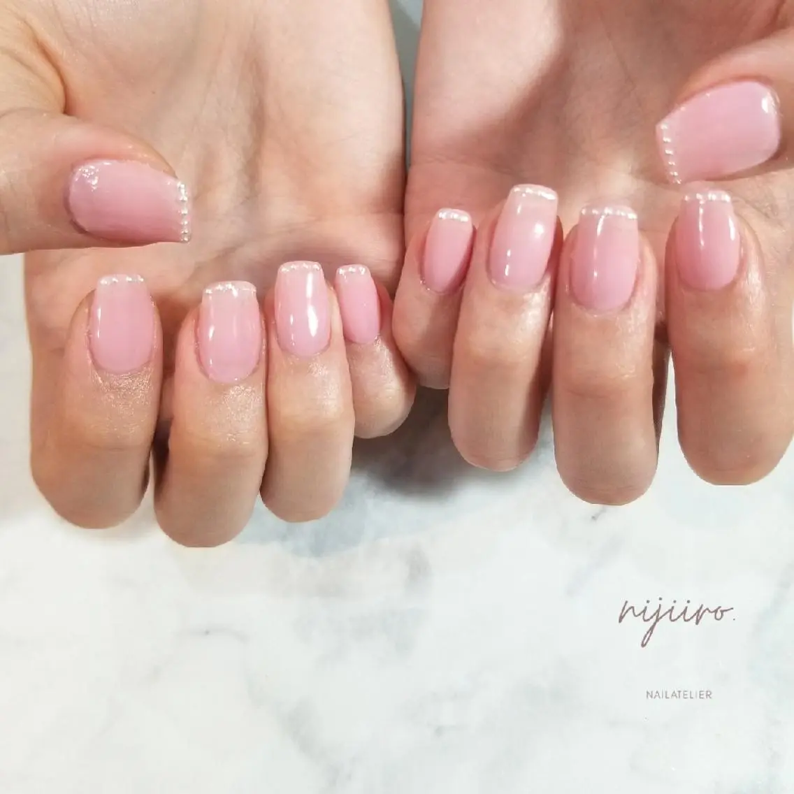 ネイル フレンチネイル ハンドネイル nijiiro🌈 サトウのネイルデザイン