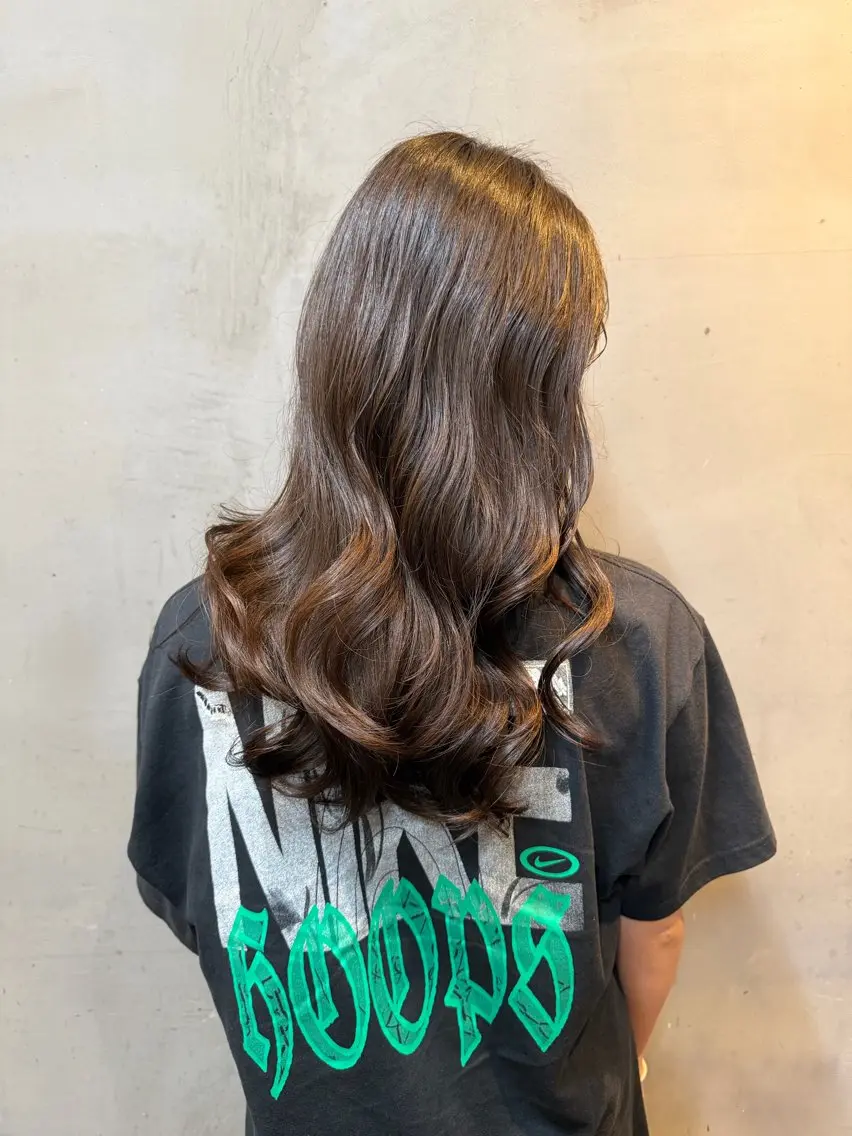 ロング パーマ 山下 真也のヘアスタイル
