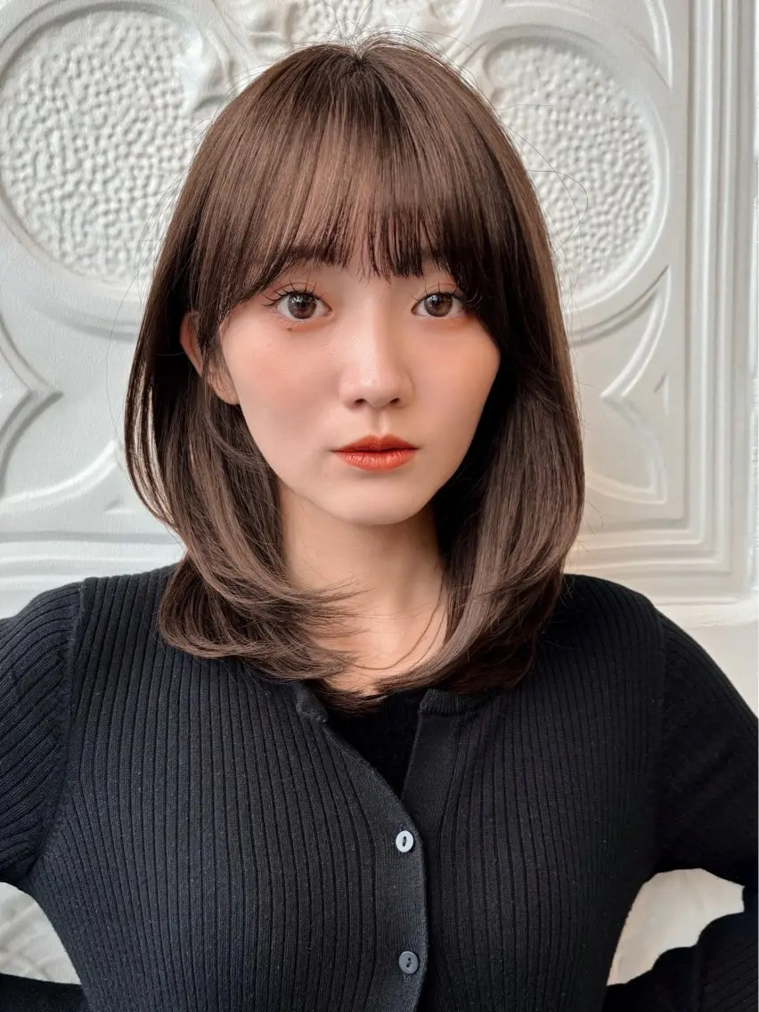 ミディアム カラー ヘアアレンジ ベージュカラー 透明感カラー ボブ レイヤーカット 🌱ボブ/レイヤー/ ベージュ/あやみ✨のヘアスタイル