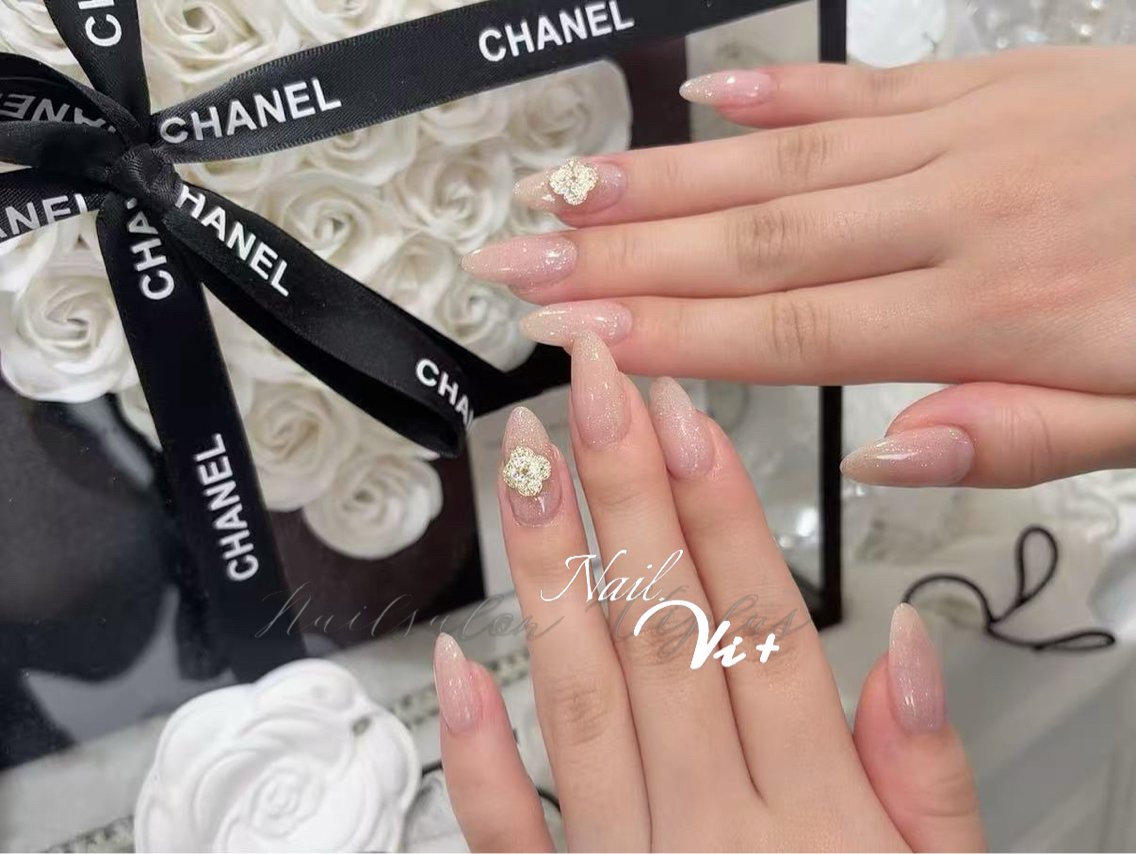 ネイル ハンドネイル ✨Nailsalon Vi+✨のネイルデザイン