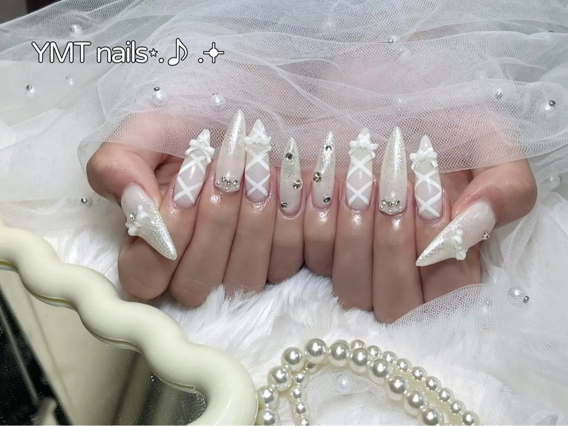 ネイル ハンドネイル mochi nailsのネイルデザイン
