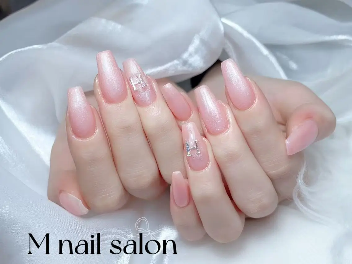 ネイル ハンドネイル M🌷nail 長さだし専門店のネイルデザイン