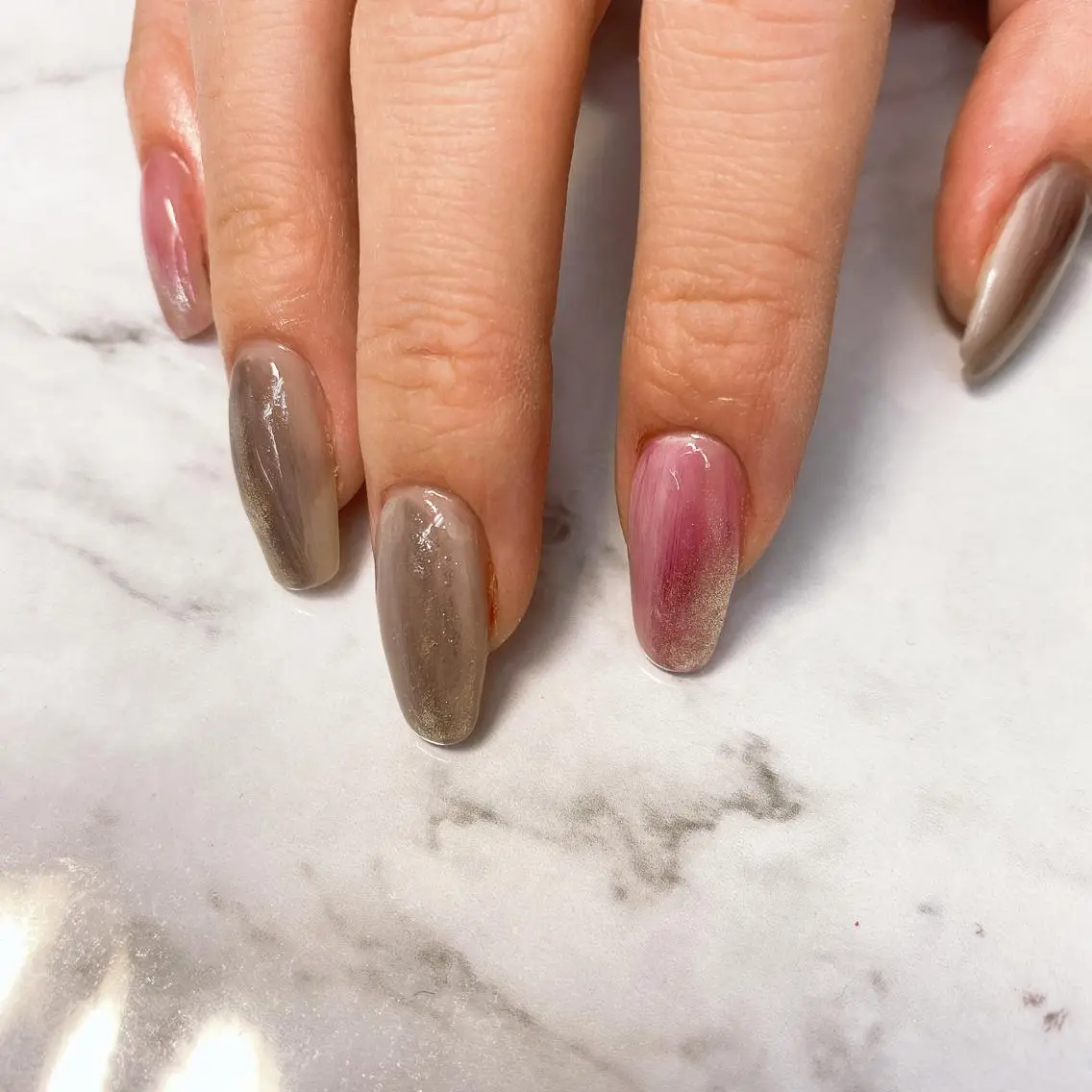 ネイル アートネイル NORA nail UMEDA MAIのネイルデザイン