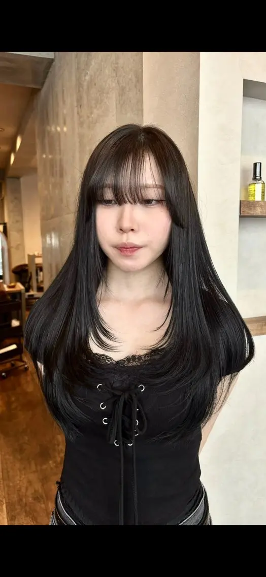 ロング カラー カット ヘアカラー トリートメント りお/艶カラ ー/レイヤーカットのヘアスタイル