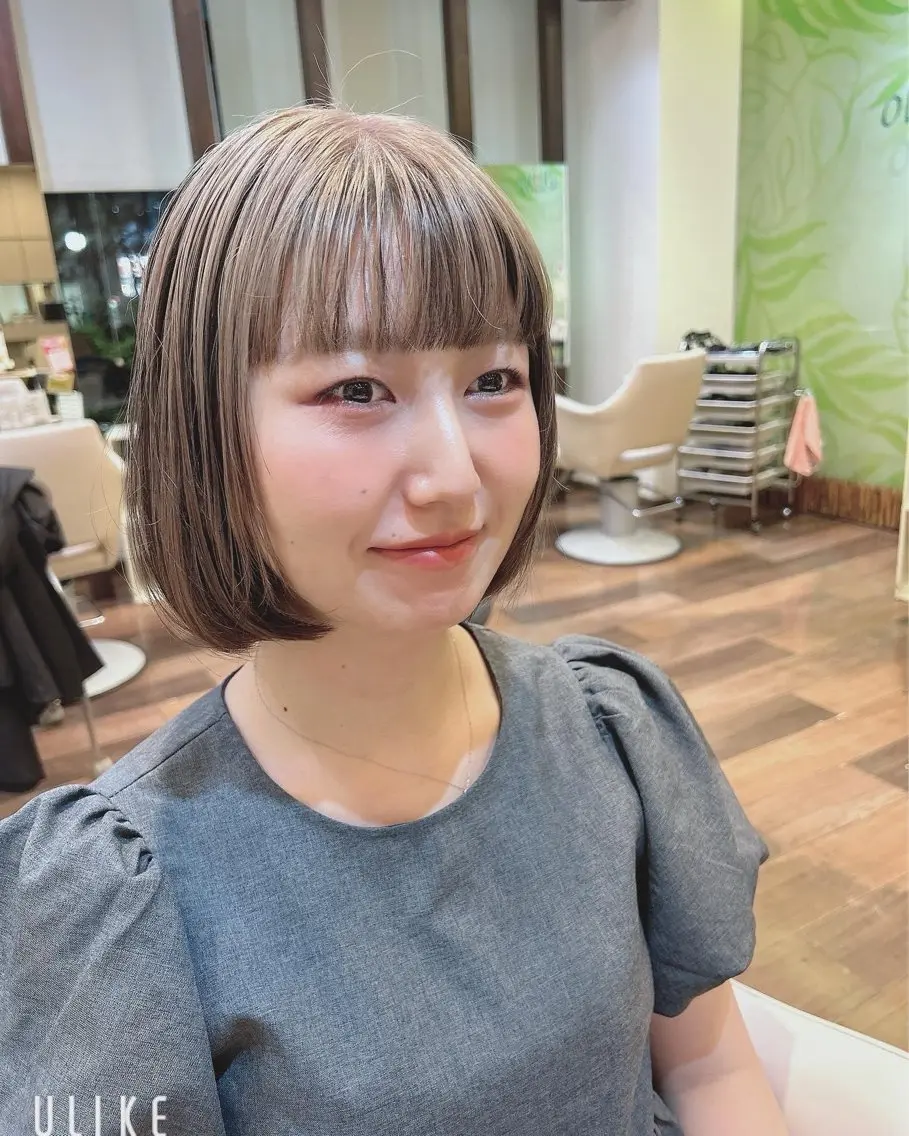 ショート ボブ カット オリーブ南森町✨️ 畑中のヘアスタイル