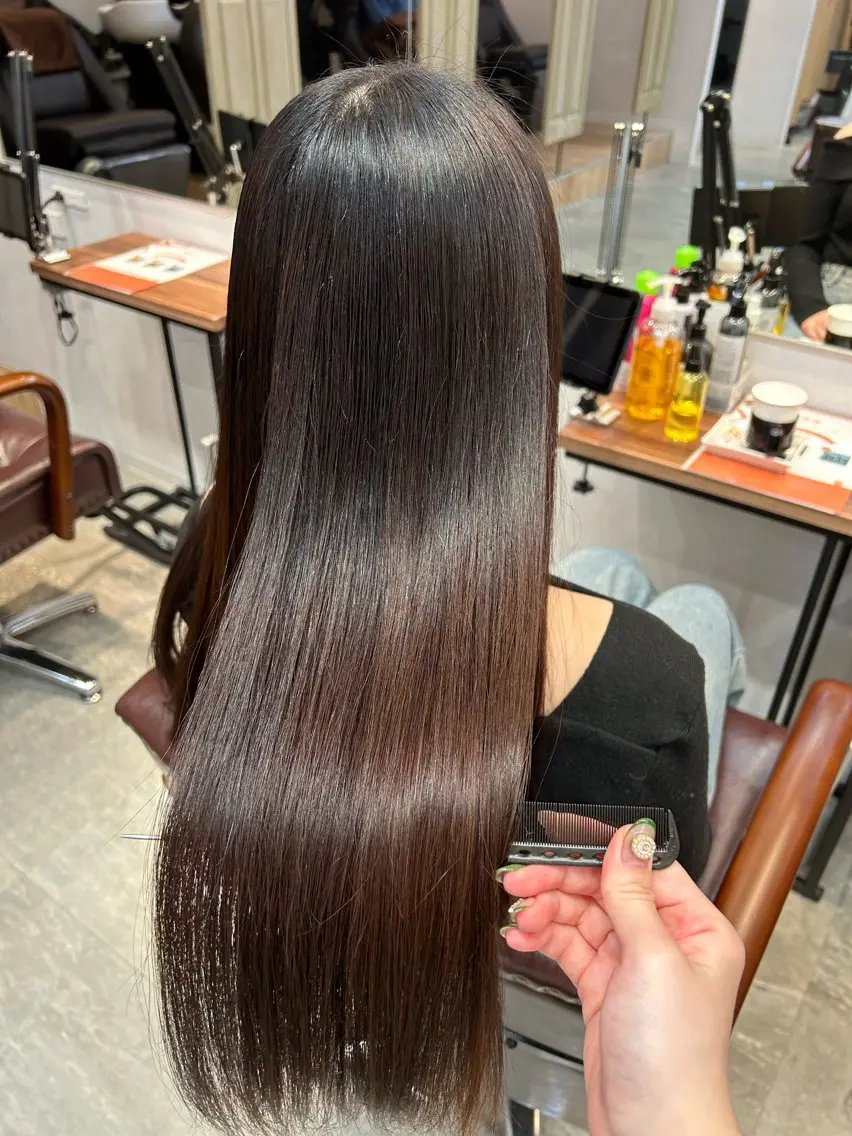 ロング カット 縮毛矯正 トリートメント 愛されハイトーン 🍓YURINAのヘアスタイル