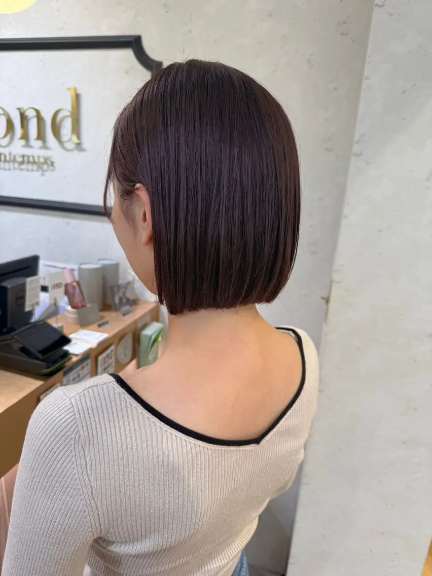 ショート カラー ブリーチ 透明感カラー ダブルカラー ラベンダーカラー ブリーチなしカラー カット ヘアカラー トリートメント 透明感カラー│ レイヤーヘア中居美樹のヘアスタイル