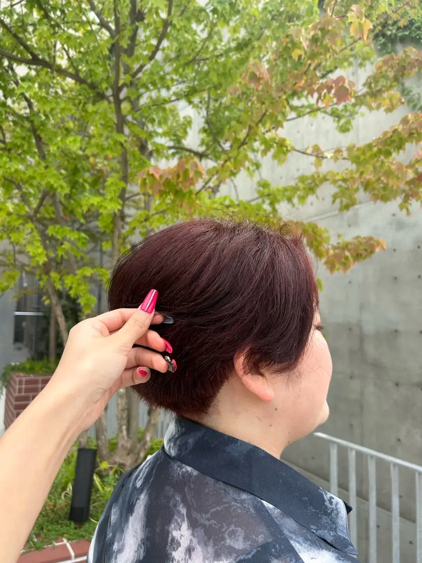 カラー 中村 真珠のヘアスタイル