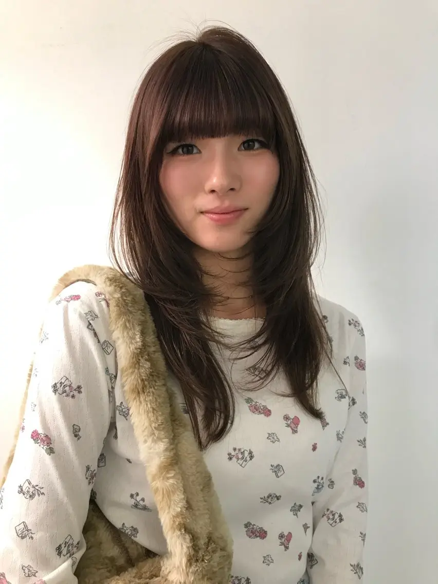 セミロング カラー 【HI / YA】 ｓｕｚｕのヘアスタイル