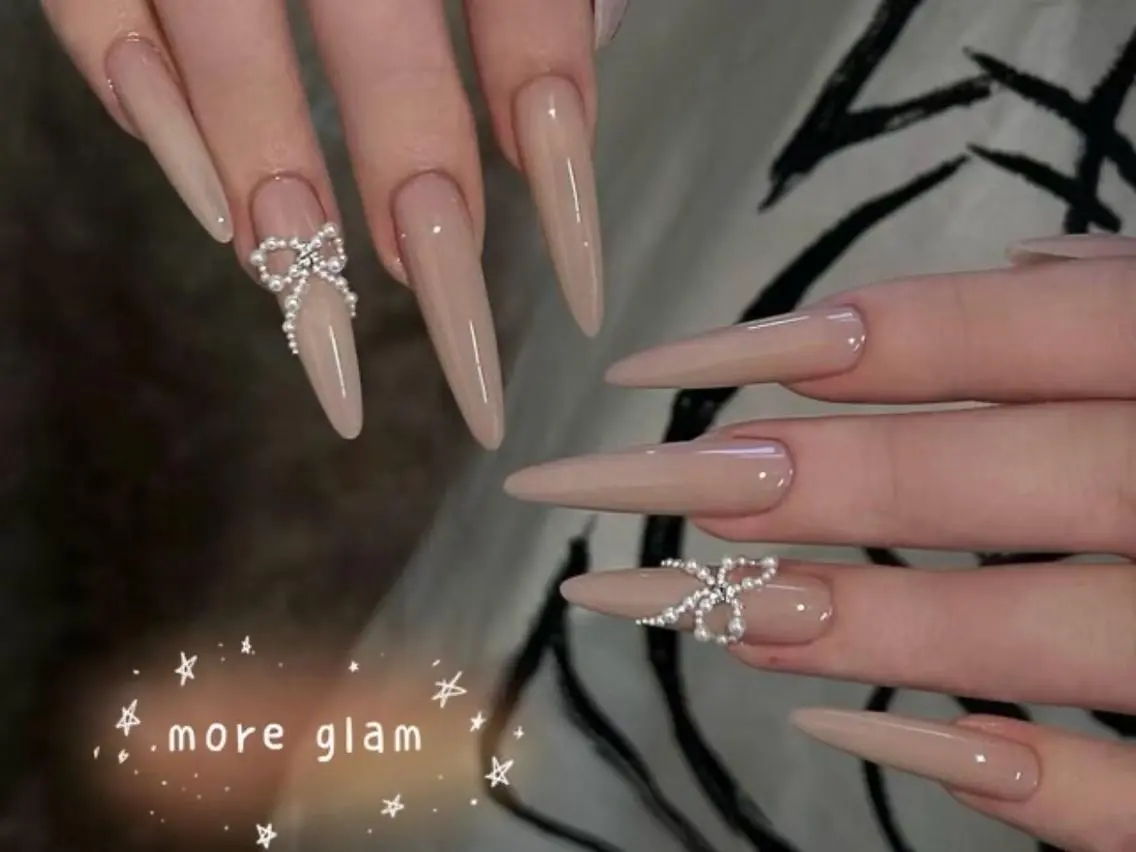 ネイル MoreGlam ネイルのネイルデザイン