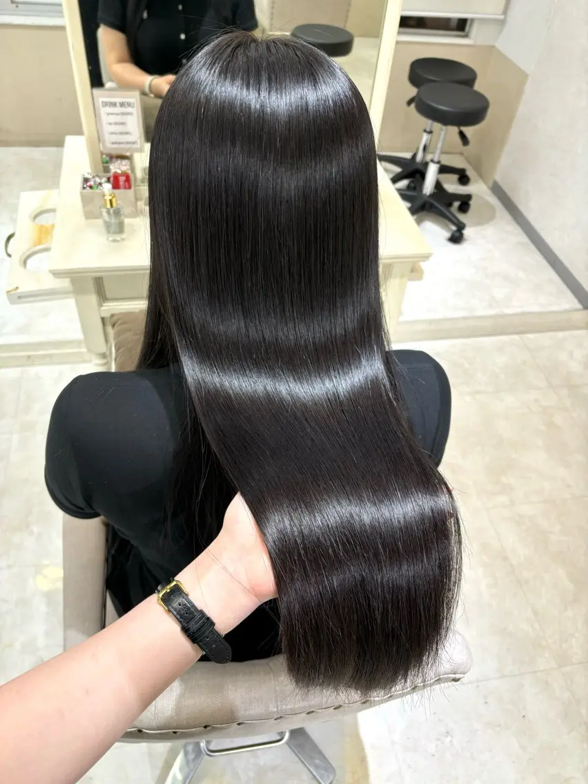ロング カット 縮毛矯正 トリートメント 酸性縮毛矯正 Coreすずのヘアスタイル