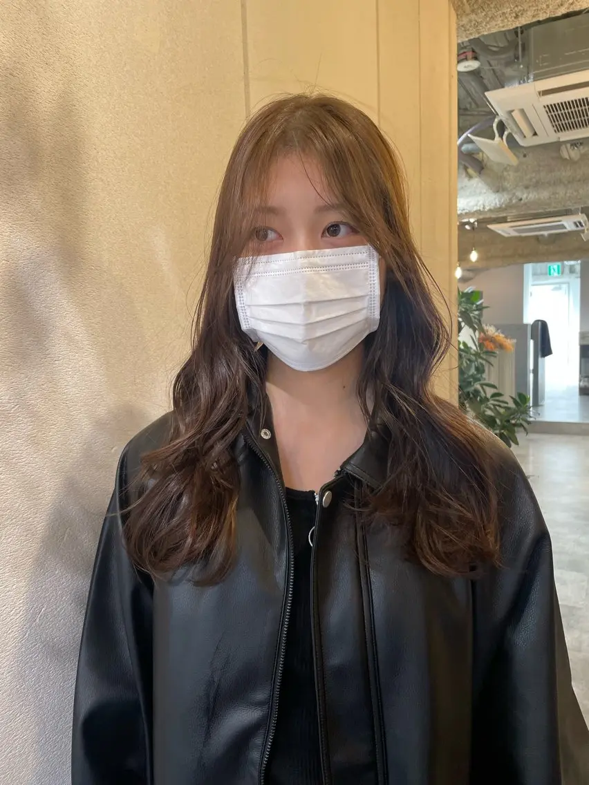 ロング カラー ベージュカラー カット ヘアカラー 狩野 羅夢のヘアスタイル