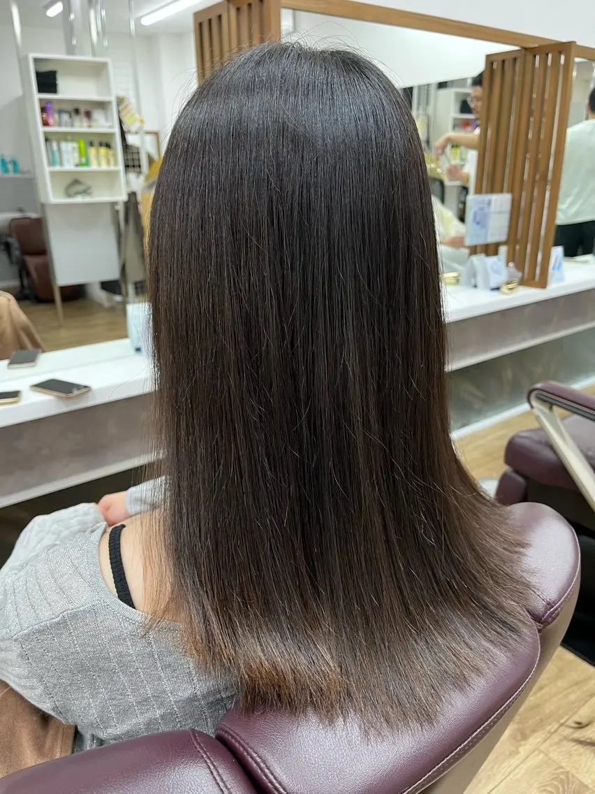 ロング otsuka syunsukeのヘアスタイル